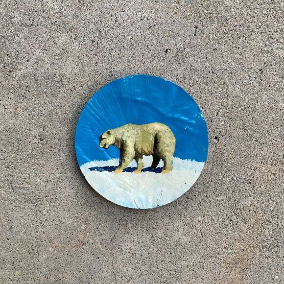 Hand Painted Polar Bear Painting on Shell - Picture 11 of 16